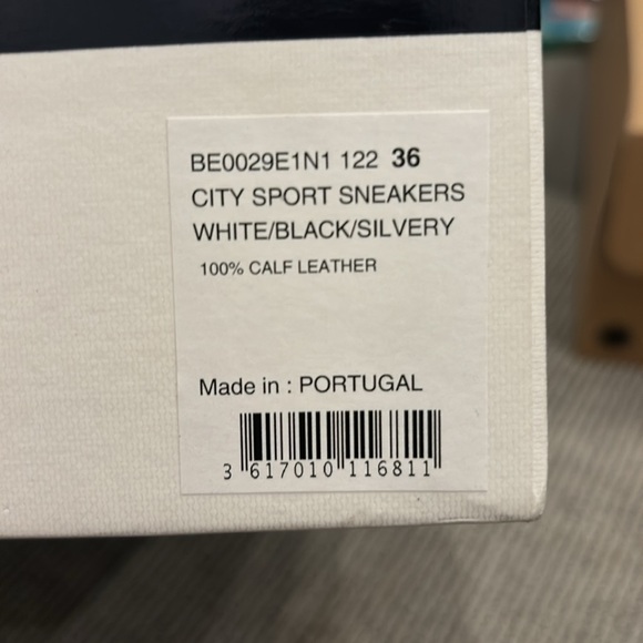 Givenchy brand new leather city sport sneakers sz 36. - Picture 7 of 11